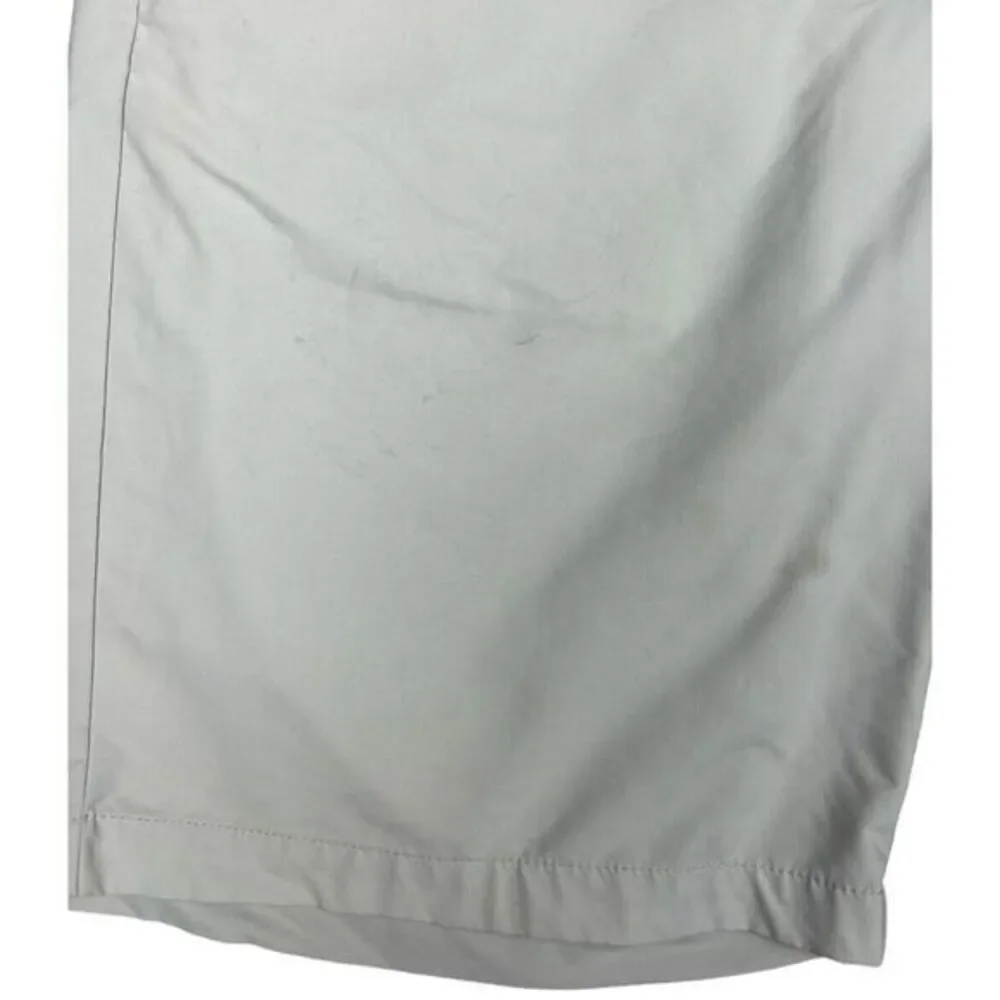 Travis Mathew Golf Shorts Men's 38‎ Beige Tan Flat Front Nylon Outdoor - READ!